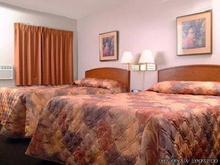 Riviera Motor Inn サスカトゥーン エクステリア 写真